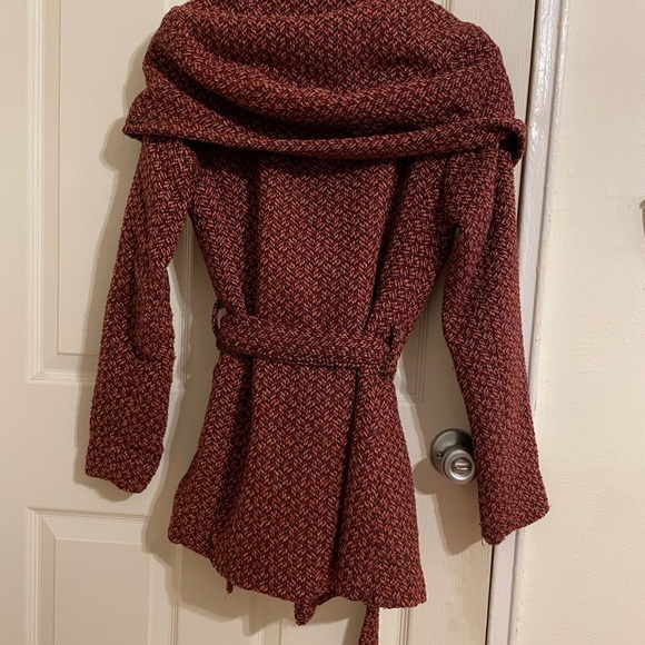 Burgundy/red wrap coat - Picture 3 of 4